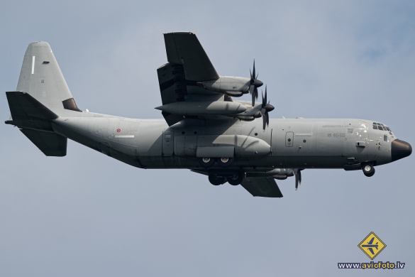 Lockheed Martin C-130J-30 Hercules (L-382)